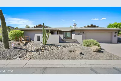 324 W Willow Avenue, Phoenix, AZ 85029 - Photo 1