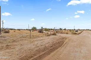 52922 W Hawkins, Maricopa, AZ 85139 - Photo 1