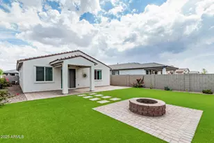 35170 W La Paz, Maricopa, AZ 85138 - Photo 1