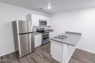 12570 N Cotton Ln, Surprise, AZ 85388 - Photo 7