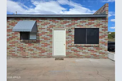 880 W America, Wickenburg, AZ 85390 - Photo 1