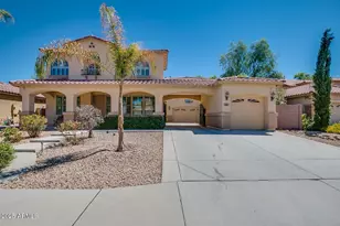 835 W Whitten, Chandler, AZ 85225 - Photo 1