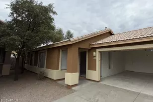 125 N 22nd Pl, Mesa, AZ 85213 - Photo 1