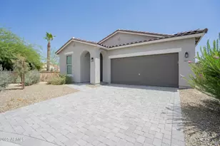 18313 W Skyline Ct, Surprise, AZ 85374 - Photo 1