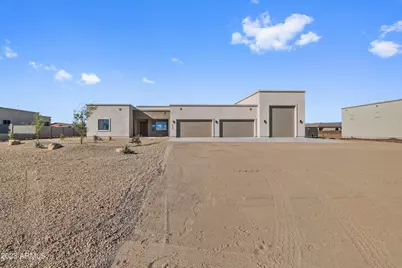 2526 W Fernwood Drive, Phoenix, AZ 85086 - Photo 1