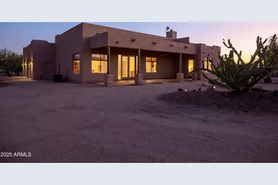 37343 N 16th Street, Phoenix, AZ 85086 - Photo 1