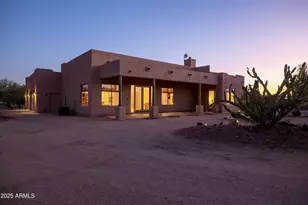 37343 N 16th St, Phoenix, AZ 85086 - Photo 1