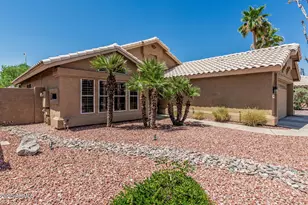 4109 E Graythorn, Phoenix, AZ 85044 - Photo 1