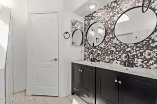 3235 W Casitas Del Rio Dr, Phoenix, AZ 85027 - Photo 17