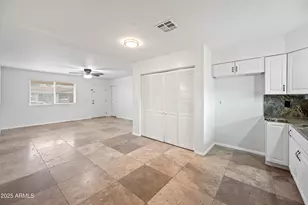 2946 W Villa Maria Dr, Phoenix, AZ 85053 - Photo 1