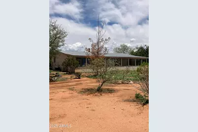 5783 S Mescalero Road, Hereford, AZ 85615 - Photo 1