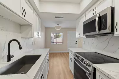 286 W Palomino Drive #103, Chandler, AZ 85225 - Photo 1