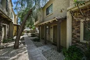 2419 W Vista, Phoenix, AZ 85021 - Photo 1