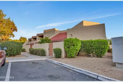 8873 N 47th, Glendale, AZ 85302 - Photo 1