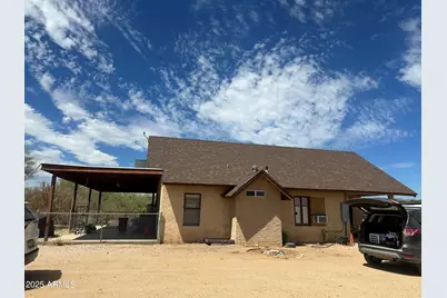 1328 E Maddock, Phoenix, AZ 85086 - Photo 1