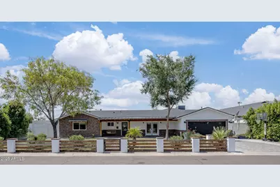 4333 E Indianola Avenue, Phoenix, AZ 85018 - Photo 1