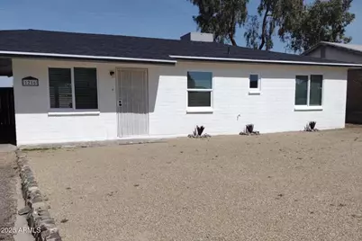 1216 E Desert Park Lane, Phoenix, AZ 85020 - Photo 1