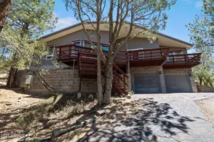 911 Sugarloaf, Prescott, AZ 86303 - Photo 1