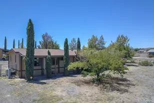 20415 E Sierra Dr E, Mayer, AZ 86333 - Photo 1