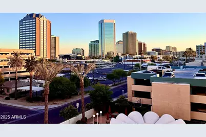 207 W Clarendon Avenue #Unit 4H, Phoenix, AZ 85013 - Photo 1