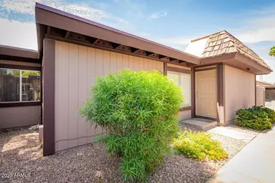 928 S Casitas Drive #Apt B, Tempe, AZ 85281 - Photo 1