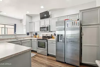 6770 N 47th Avenue #2011, Glendale, AZ 85301 - Photo 1