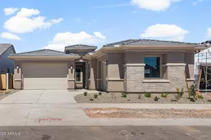 714 W Flatiron, Apache Junction, AZ 85120 - Photo 1