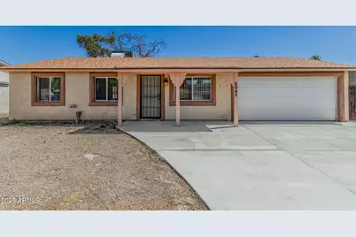 6945 W Earll, Phoenix, AZ 85033 - Photo 1
