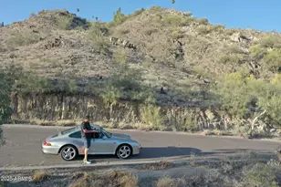 11411 N 9th St, Phoenix, AZ 85020 - Photo 1