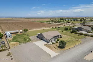 2876 E Bealey Ave, Coolidge, AZ 85128 - Photo 1