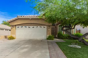 3316 E Brookwood Ct, Phoenix, AZ 85048 - Photo 1