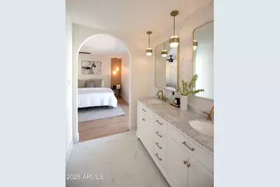 4702 E Monte Cristo Avenue, Phoenix, AZ 85032 - Photo 1