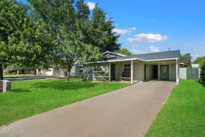 7749 N 17th, Phoenix, AZ 85021 - Photo 1