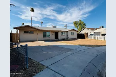 4842 W Elm Street, Phoenix, AZ 85031 - Photo 1