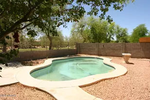 6221 W Illini, Phoenix, AZ 85043 - Photo 1
