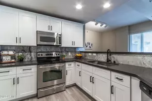 16 W Encanto, Phoenix, AZ 85003 - Photo 1