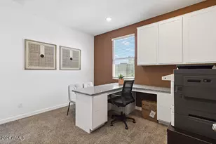 549 W Freedom St, Florence, AZ 85132 - Photo 9