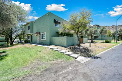 729 E Cochise Drive # B, Phoenix, AZ 85020 - Photo 1