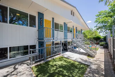 323 S Pioneer Street, Mesa, AZ 85204 - Photo 1