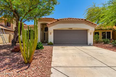 10185 S Santa Fe Lane, Goodyear, AZ 85338 - Photo 1