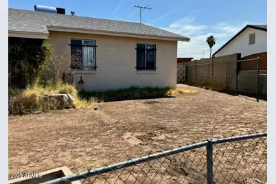 3343 N 61st, Phoenix, AZ 85033 - Photo 1