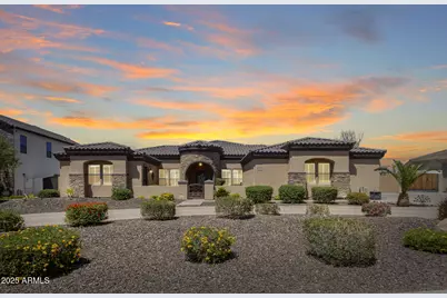 8024 W Vista Avenue, Glendale, AZ 85303 - Photo 1