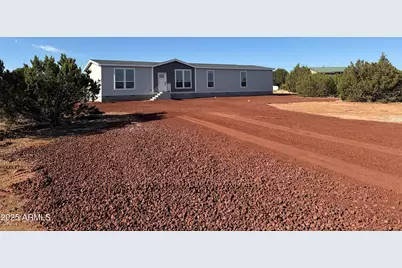 8493 Huggins, Show Low, AZ 85901 - Photo 1