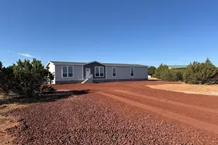 8493 Huggins, Show Low, AZ 85901 - Photo 1