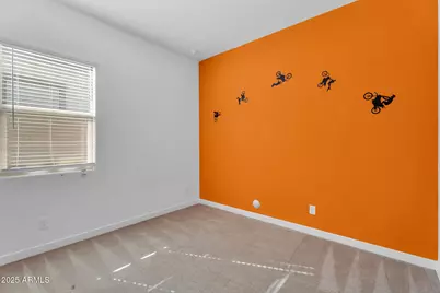 19027 W Sierra Street, Surprise, AZ 85388 - Photo 21