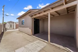 524 W 11th St, Casa Grande, AZ 85122 - Photo 1