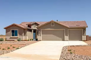 7095 E Presidio Ln, Hereford, AZ 85615 - Photo 1