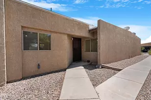 916 S Melody Ln, Tempe, AZ 85281 - Photo 1