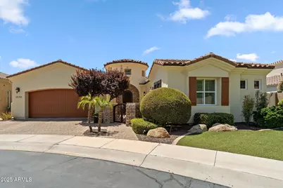 1535 W Winter Drive, Phoenix, AZ 85021 - Photo 1