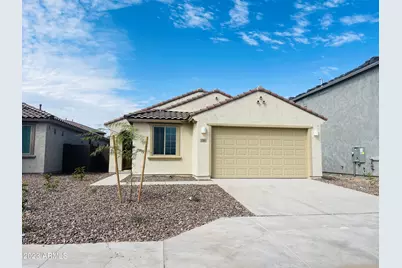 1561 W Sabel, San Tan Valley, AZ 85144 - Photo 1